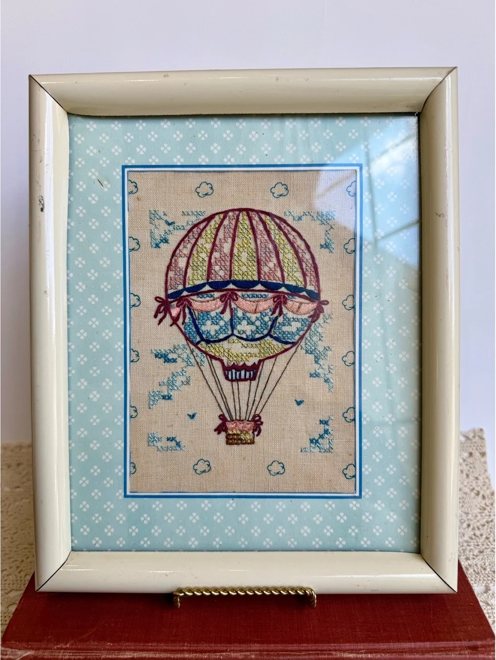 Vintage Framed Hot Air Balloon Crewel Embroidery Needlework Wall Art